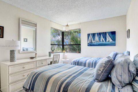 Condo in Dania Beach, Florida, 3 bedrooms  № 1842497 - photo 18