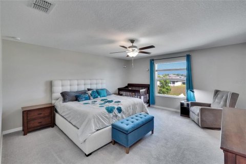 House in Riverview, Florida 4 bedrooms, 244.8 sq.m. № 1636819 - photo 24