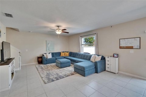 House in Riverview, Florida 4 bedrooms, 244.8 sq.m. № 1636819 - photo 7