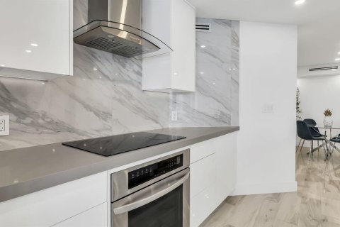 Copropriété à vendre à Boca Raton, Floride: 2 chambres, 134.52 m2 № 2394758 - photo 14