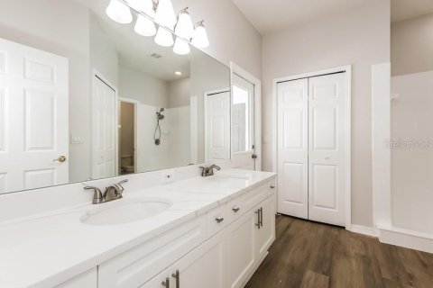 Villa ou maison à vendre à Largo, Floride: 3 chambres, 159.98 m2 № 1914741 - photo 10