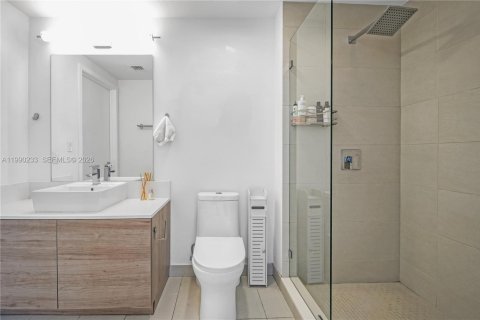 Купить кондоминиум в Бей-Харбор-Айлендс, Флорида 4 спальни, 199.74м2, № 2056962 - фото 30