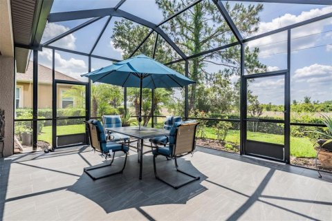 House in Wesley Chapel, Florida 4 bedrooms, 294.31 sq.m. № 1684604 - photo 30