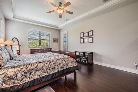 House in Wesley Chapel, Florida 4 bedrooms, 294.31 sq.m. № 1684604 - photo 15
