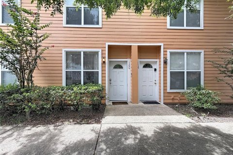 Condo in Gainesville, Florida, 2 bedrooms  № 2238640