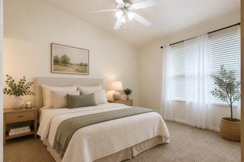 Condo in Gainesville, Florida, 2 bedrooms № 2238640 - photo 12