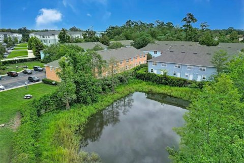 Condo in Gainesville, Florida, 2 bedrooms № 2238640 - photo 29