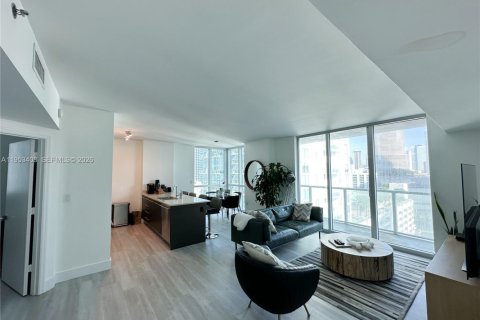 Снять в аренду кондоминиум в Майами, Флорида 2 спальни, 104.33м2, № 2007860 - фото 2