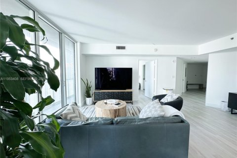 Снять в аренду кондоминиум в Майами, Флорида 2 спальни, 104.33м2, № 2007860 - фото 11