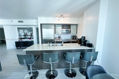 Снять в аренду кондоминиум в Майами, Флорида 2 спальни, 104.33м2, № 2007860 - фото 7