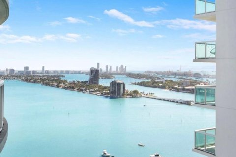 Condo à Miami, Floride, 1 chambre  № 1997654