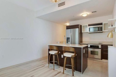 Copropriété à louer à Miami, Floride: 1 chambre, 60.48 m2 № 1997654 - photo 5