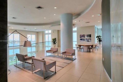 Copropriété à louer à Miami, Floride: 1 chambre, 60.48 m2 № 1997654 - photo 23