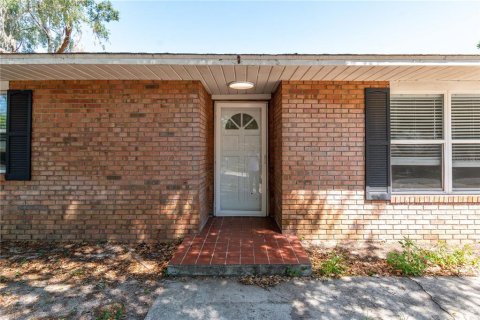 House in Summerfield, Florida 2 bedrooms, 114.08 sq.m. № 1722814 - photo 4