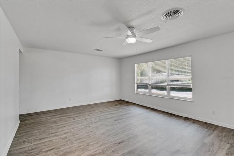 House in Summerfield, Florida 2 bedrooms, 114.08 sq.m. № 1722814 - photo 14