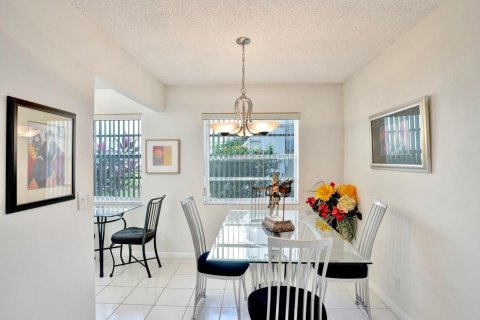 Copropriété à vendre à Delray Beach, Floride: 2 chambres, 83.8 m2 № 2077668 - photo 9