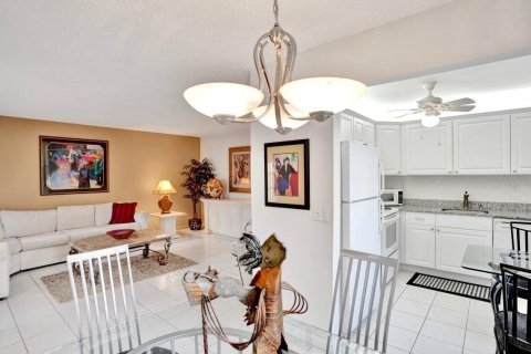Copropriété à vendre à Delray Beach, Floride: 2 chambres, 83.8 m2 № 2077668 - photo 15