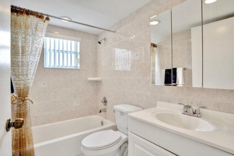 Copropriété à vendre à Delray Beach, Floride: 2 chambres, 83.8 m2 № 2077668 - photo 25