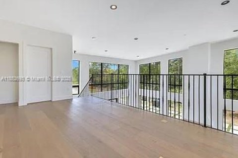 Commercial property in Orlando, Florida № 1877671 - photo 23