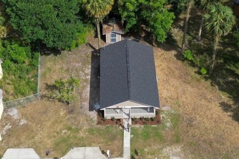 House in Sanford, Florida 2 bedrooms, 80.27 sq.m. № 1734350 - photo 10