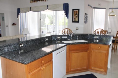 Casa en venta en Davenport, Florida, 4 dormitorios, 221.94 m2 № 1821308 - foto 8