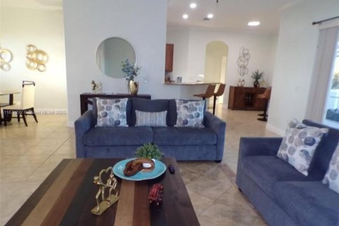 Casa en alquiler en Port Charlotte, Florida, 3 dormitorios № 2059697 - foto 9