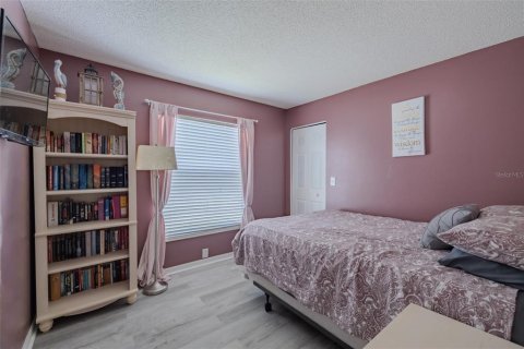 Casa en venta en Brandon, Florida, 3 dormitorios, 111.95 m2 № 2142270 - foto 22