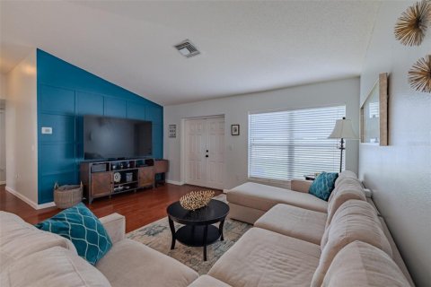 Casa en venta en Brandon, Florida, 3 dormitorios, 111.95 m2 № 2142270 - foto 12