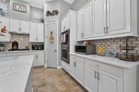 Villa ou maison à vendre à Apollo Beach, Floride: 4 chambres, 295.8 m2 № 2427479 - photo 23