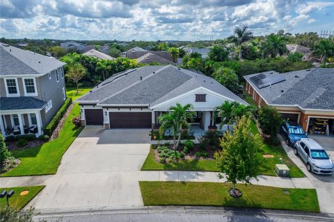 Villa ou maison à vendre à Apollo Beach, Floride: 4 chambres, 295.8 m2 № 2427479 - photo 2