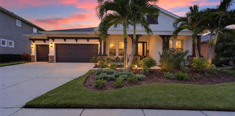 Villa ou maison à Apollo Beach, Floride 4 chambres, 295.8 m2 № 2427479