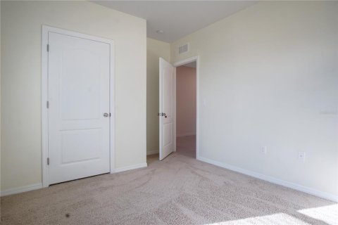 Villa ou maison à louer à Winter Haven, Floride: 4 chambres, 137.96 m2 № 2413667 - photo 20