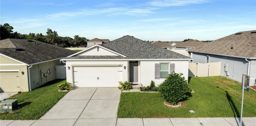 Villa ou maison à Winter Haven, Floride 4 chambres, 137.96 m2 № 2413667