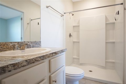 Villa ou maison à louer à Winter Haven, Floride: 4 chambres, 137.96 m2 № 2413667 - photo 16