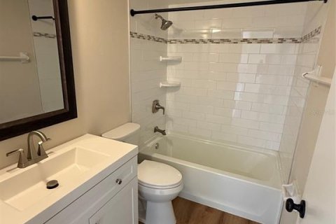 Copropriété à louer à Punta Gorda, Floride: 2 chambres, 83.61 m2 № 2389402 - photo 7