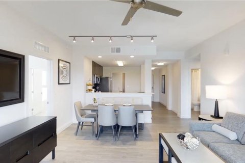 Condo in Winter Garden, Florida, 3 bedrooms  № 1720426 - photo 9