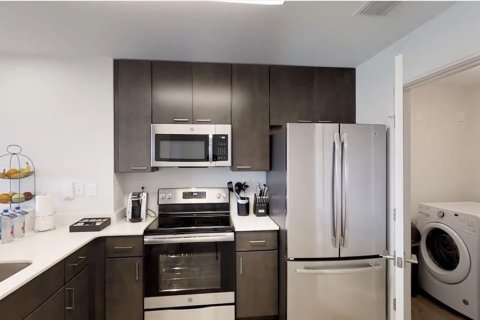 Condo in Winter Garden, Florida, 3 bedrooms  № 1720426 - photo 6