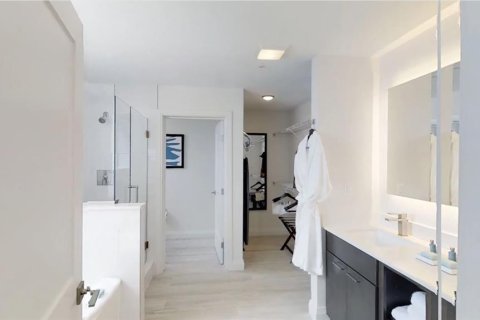 Condo in Winter Garden, Florida, 3 bedrooms  № 1720426 - photo 13