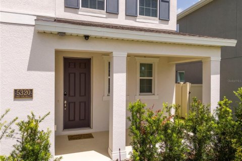 Villa ou maison à vendre à Winter Garden, Floride: 5 chambres, 312.71 m2 № 2158035 - photo 3