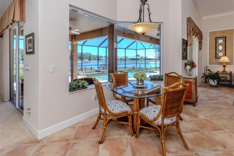 House in Venice, Florida 3 bedrooms, 247.31 sq.m. № 2135833 - photo 18
