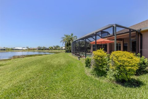 House in Venice, Florida 3 bedrooms, 247.31 sq.m. № 2135833 - photo 30