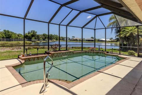 House in Venice, Florida 3 bedrooms, 247.31 sq.m. № 2135833 - photo 3