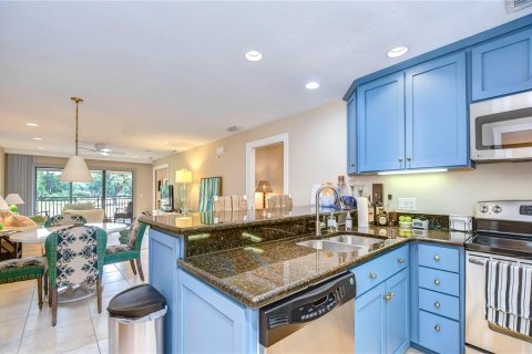 Condo in Wesley Chapel, Florida, 2 bedrooms  № 2201842 - photo 18