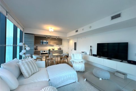 Condominio en venta en Miami, Florida, 1 dormitorio, 65.59 m2 № 2044519 - foto 5