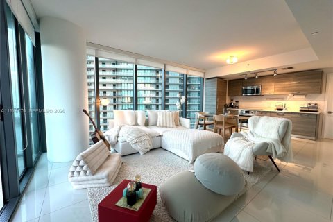 Condominio en venta en Miami, Florida, 1 dormitorio, 65.59 m2 № 2044519 - foto 7