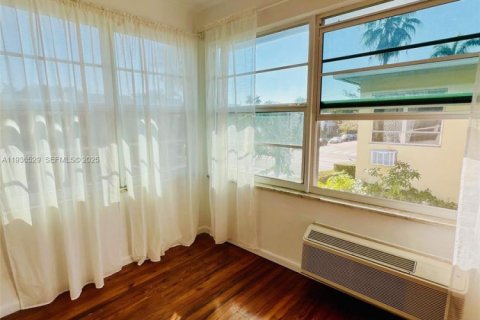 Apartment in Miami Beach, Florida 1 bedroom, 67.82 sq.m. № 1994528 - photo 18