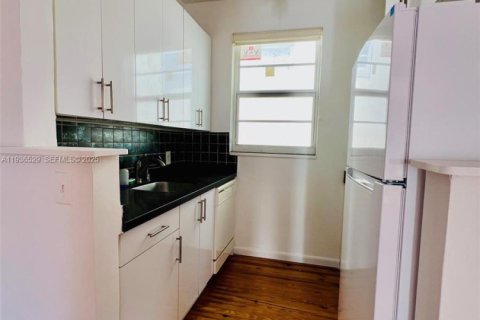 Apartment in Miami Beach, Florida 1 bedroom, 67.82 sq.m. № 1994528 - photo 6