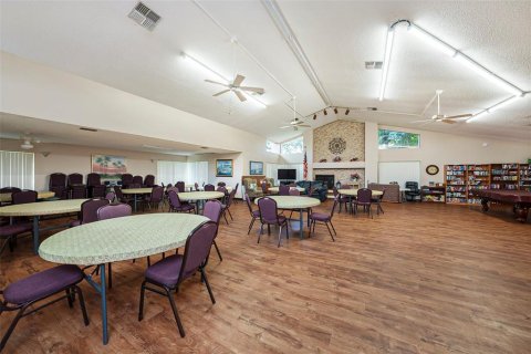Condo in Holiday, Florida, 2 bedrooms  № 1856368 - photo 27