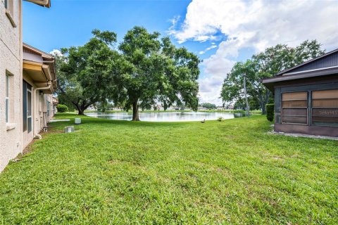 Condo in Holiday, Florida, 2 bedrooms  № 1856368 - photo 18