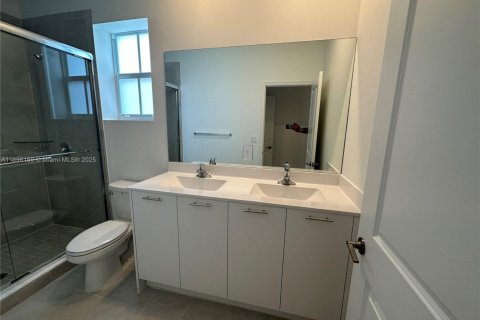 Villa ou maison à vendre à Miami, Floride: 3 chambres, 170.94 m2 № 1950395 - photo 14